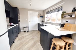 Kitchen- click for photo gallery